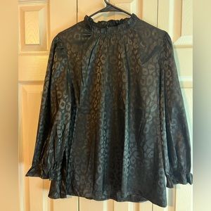 Long sleeve dress shirt